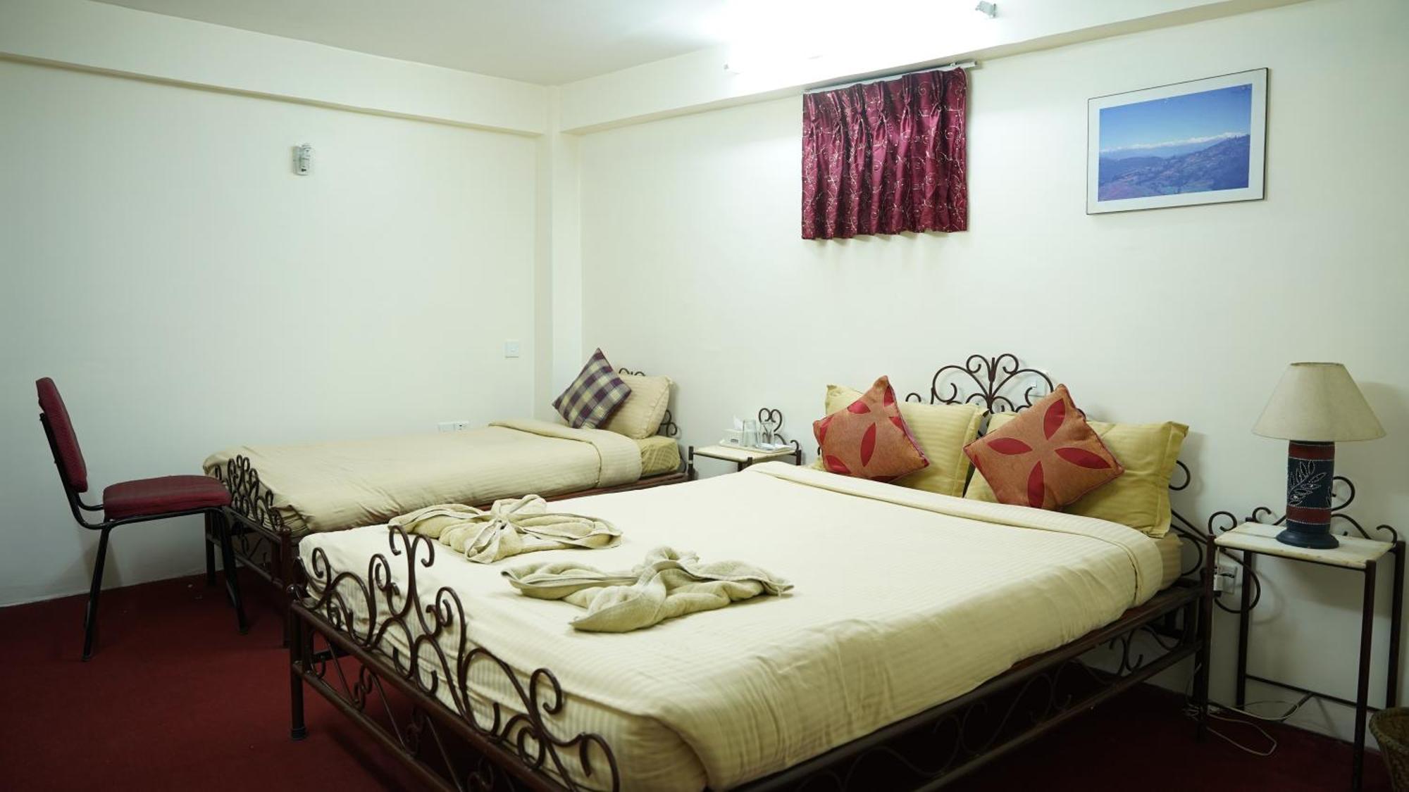 Cosy Hotel Bhatgoan Zewnętrze zdjęcie